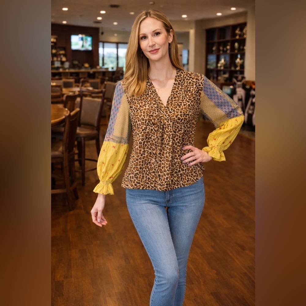 Benares Leopard Print Women's Top with Yellow Sleeves nwot sz L